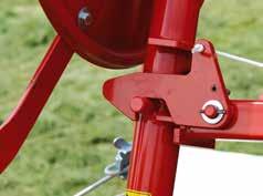 The resulting trapezium configuration means that the unit always tracks to the centre of the tractor and also ensures no resultant swaying action.
