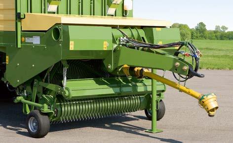 drawbar allows picking up massive windrows without problem and couples to the tractor s