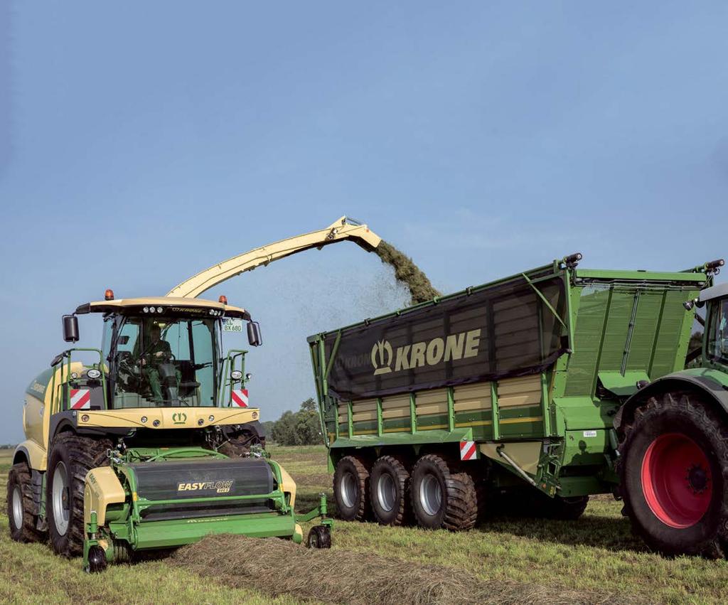 KRONE TX Capacious volume Huge 46 m³ (1,625 ft³) and 56 m³ (1,978 ft³) capacities (DIN 11741) Single frame design and sloping bed for a low dead weight and high payload Robust, heavy-duty sides from