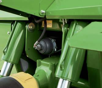 A KRONE exclusive The articulated drawbar with its hydraulic ram is a true innovation.