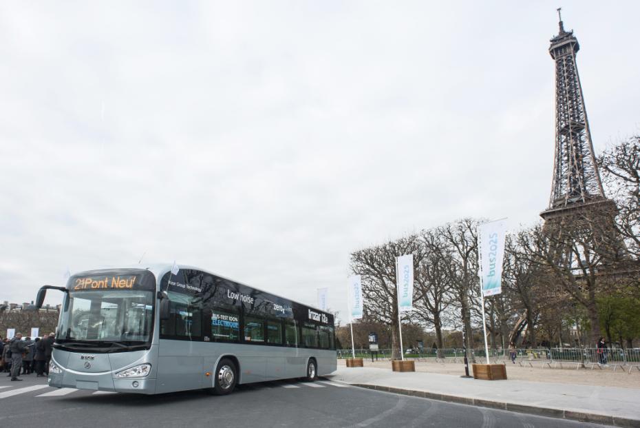Paris-COP-21 Summit The Irizar i2e forms part of test phases performed by RATP within the Bus 2025 project The i2e