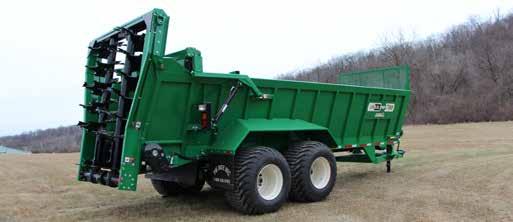 Bed length 24 ft. Load height 90 in. Number of beaters 2 Beater speed 420 RPM Fan diameter 34.6 in. Number of paddles on beaters 70 total Tractor PTO HP 185 HP (min.