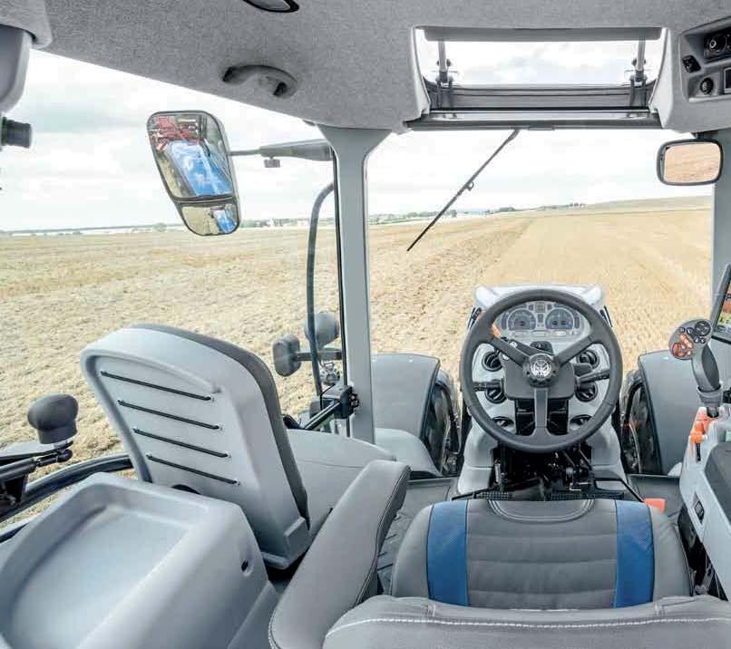 10 OPERATOR ENVIRONMENT Experience a revolution in tractor operation. An ergonomic, spacious and practical operator environment is a must for day-long productivity.
