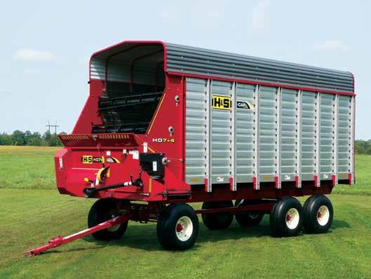 XTRACAP FORAGE BOXES XTRACAP forage boxes are available in 17, 19, and 21 lengths with a chain or twin auger cross-conveyor unload system.