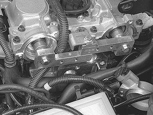 Camshaft Oil Seal Service and Repair, Removal and Replacement: Repl... http://repair.alldata.com/alldata/article/display.action?componentid=112.