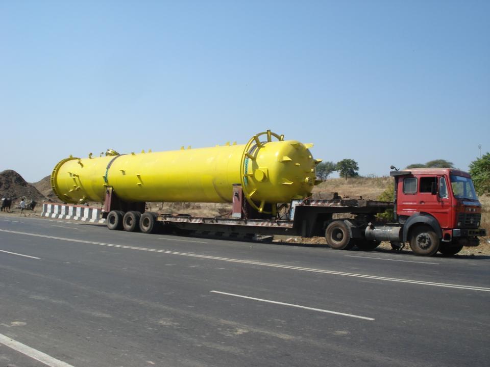 EI Gas Vessel Tata Steel (Jamshedpur) Design Code: PD 5500 + FEA Capacity : 80 M 3 Design Pressure : 44.