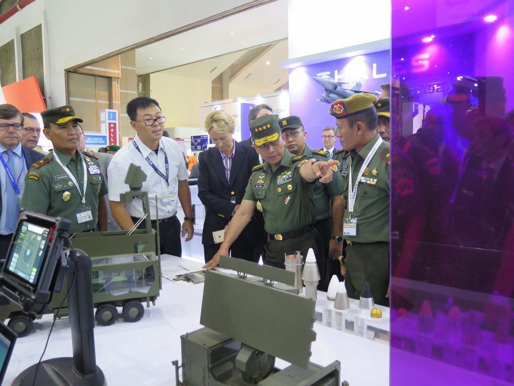 Army Chief of Indonesia General MULYONO with the Thales director for Asia at Thales booth While Dassault Aviation had only a modest presence at the show with a model of the Rafale exhibited in the
