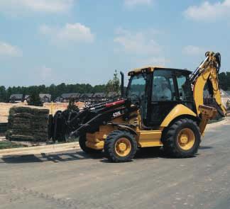 Single Tilt Loader Linkage. The standard single tilt loader linkage features strong lift and breakout forces for solid performance in backfilling and truck loading applications.