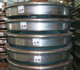 INTERPIPE NTRP: SPECIAL EQUIPMENT FOR PRODUCTION ACCORDING TO MAIN STANDARDS THE MILL HAS BEEN PRODUCING RAILWAY WHEEL PRODUCTS FOR THE PAST 80 YEARS. THE PRODUCTION CAPACITY TOTALS 600,000 PIECES.