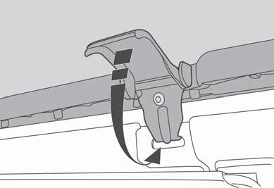Close Over Latch When operating the vehicle without the Quarter Windows, the Rear