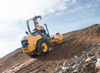 The all-rounder Maximize return on your investment with the Volvo SD45B single drum compactor, designed to boost profitability and ensure low total cost of ownership.