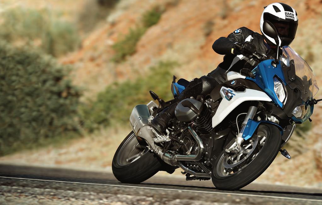 OVERVIEW. The BMW R 1200 RS combines the power of a sports bike with the comfort of a tourer.