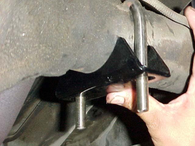 11R Install the U-Bolts on the axle and slip the axle bracket over the U-Bolt on the bottom side of