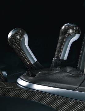 Compatible with all gear lever options from Porsche Tequipment.