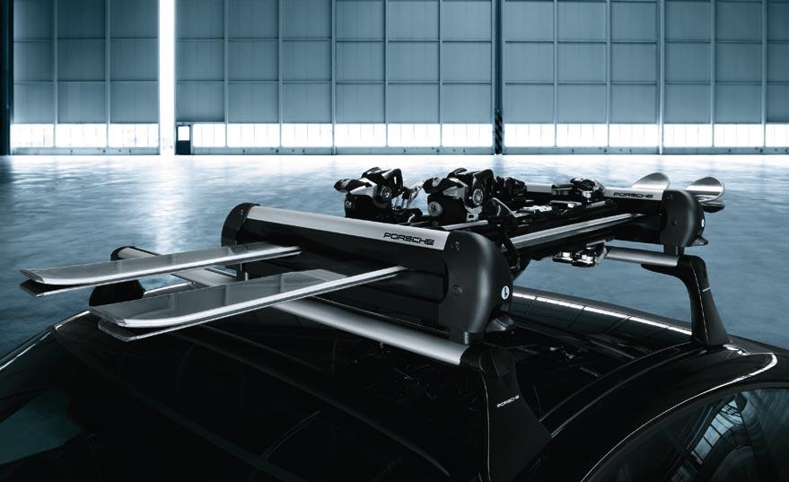 Up to three bike carriers can be mounted on the roof transport system. Roof box (narrow) Lockable plastic roof box with 310-litre capacity and integrated ski-holder.