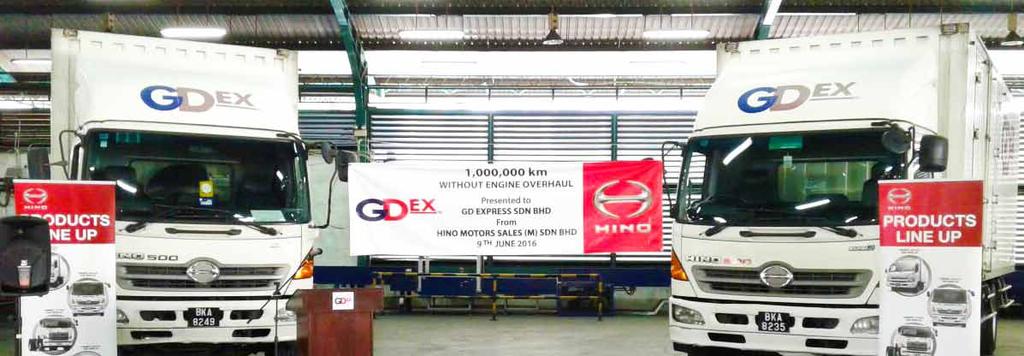 Our Customer GD Express receives HINO's Certificate of Reliability 9 th June 2016, Petaling Jaya: HINO has handed over the Certificate of Reliability to GD Express Sdn Bhd, today.
