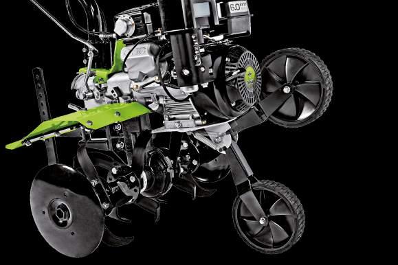 gears with tine diametre of 32 cm. Grillo 2500 motor hoe has 2 speeds.