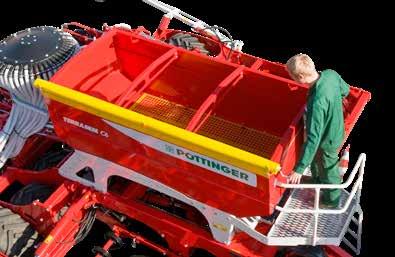 For a high output High-volume seed hopper The hopper can easily be filled using a loader, big-bags or an