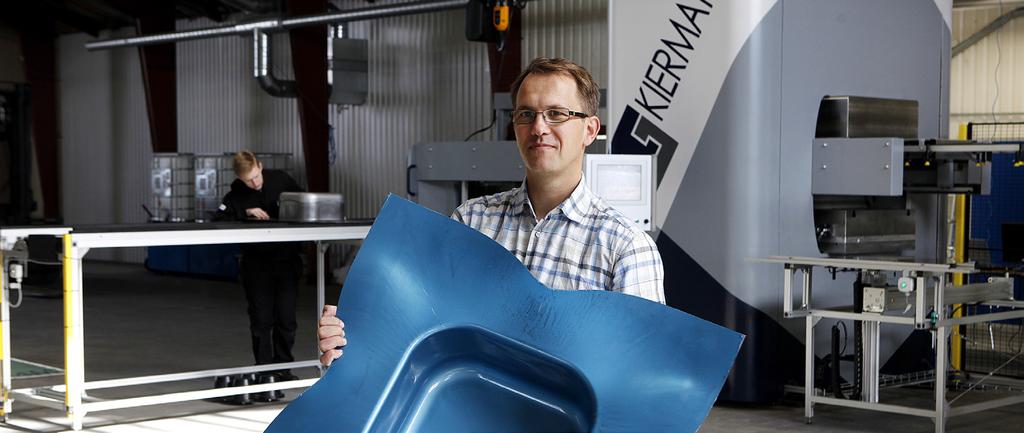 We develop the new press solutions. Martin Hansen Managing Director, KIERMAR Technology. Behind him, one of the company s other products the KIERMAR Advanced Deep Drawing Press.