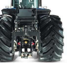 18 19 REAR LINKAGE robust design MeetS PerFect balance New Holland T9 Series 4WD tractors use an exceptionally robust articulated Tri-Point chassis.