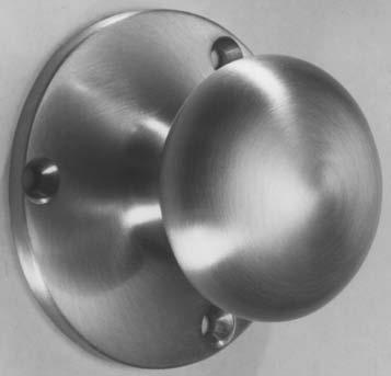 DOOR PULLS A C C E S S O R I E S 214S RECESSED DOOR PULL The 214 is of adequate size for easily manipulating large, heavy doors.