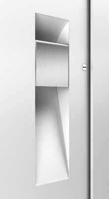 9-point security lock H9 and concealed hinges that cannot be forced open The ThermoCarbon comes with 9-point security.