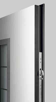 THERMOSAFE High quality all-round 3-way adjustable hinges The beautifully designed three-way hinges allow the ThermoSafe entrance