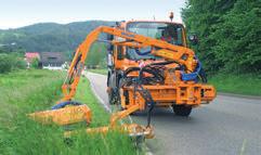 0 m*) Hydraulic 1300 mm (1800 mm*) Verge mower up to 1000 mm - Transport width 2.