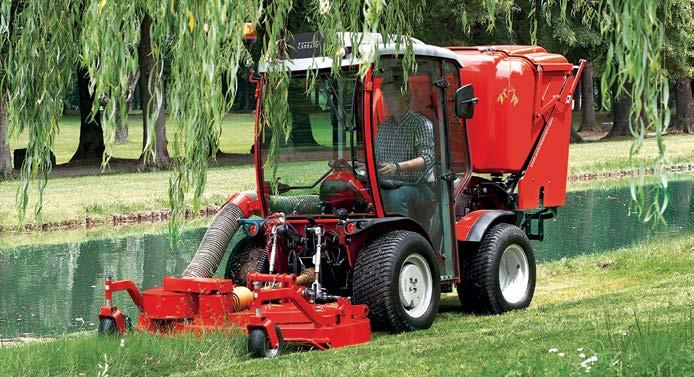 MAINTENANCE OF GREEN AREAS: grass cutting and collection The RT 1500 HDS is a professional turbine rotary mower equipped with an innovative system that allows