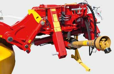 The pressure of the cutter bar on the ground can be infinitely variable adjusted depending on the condition of the ground and the conditioner or swath