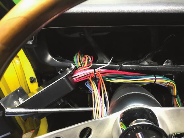 Plug your existing wiper harness into the white wiper feed wire on the W dash harness, onto your existing wiper switch and over to your wiper motor. 4.