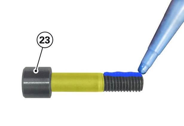2) Clean the threads of the screw M10x60 (22) and of the special screw (23) to remove the threadlocker