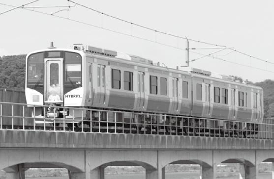 Hitachi Review Vol. 66 (2017), No. 2 141 16 Fig. 6 Series HB-E210 Train. A new series was introduced to enable through services between DC and AC line sections.