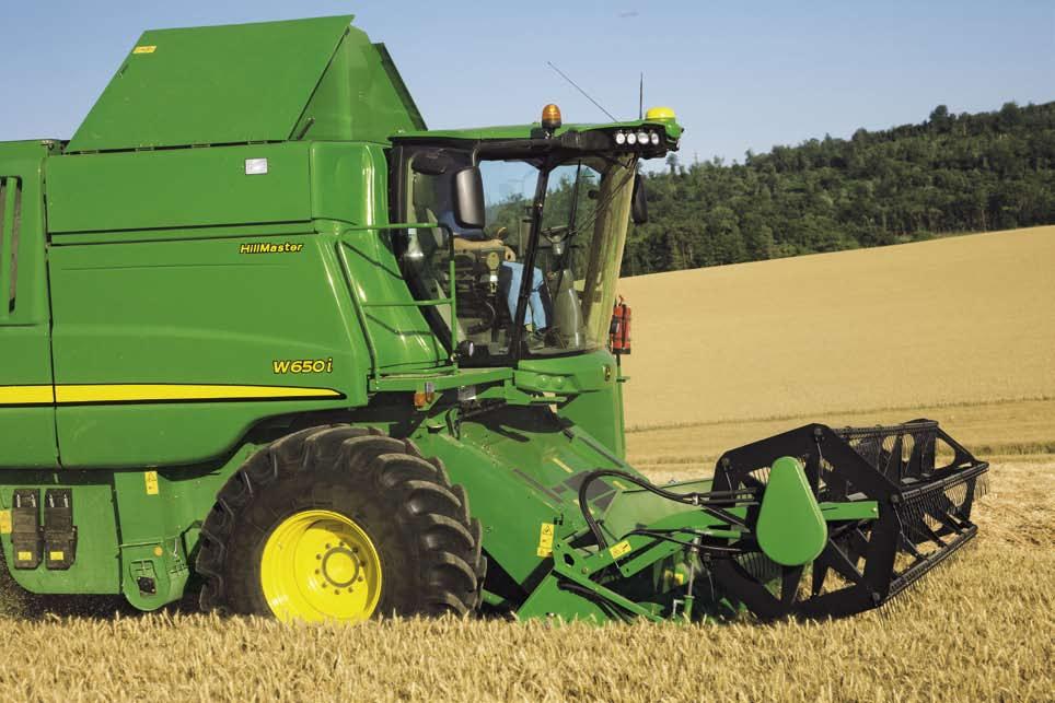 W-Series Combines 15 High capacity feederhouse for W-Series A proven productivity boost for your John Deere combine.