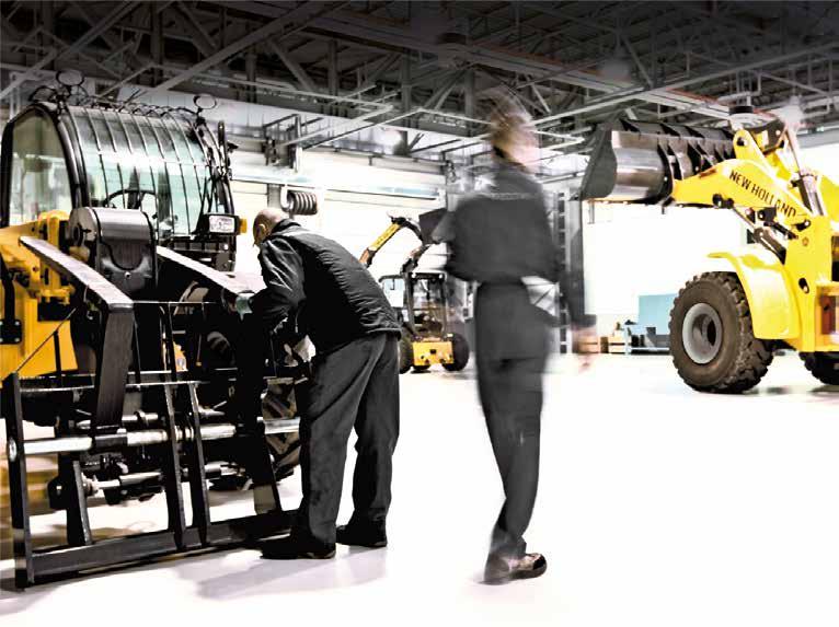 PARTS AND SERVICE The New Holland dealer network is, in itself, the best guarantee of continued productivity for the machines it delivers to its customers.