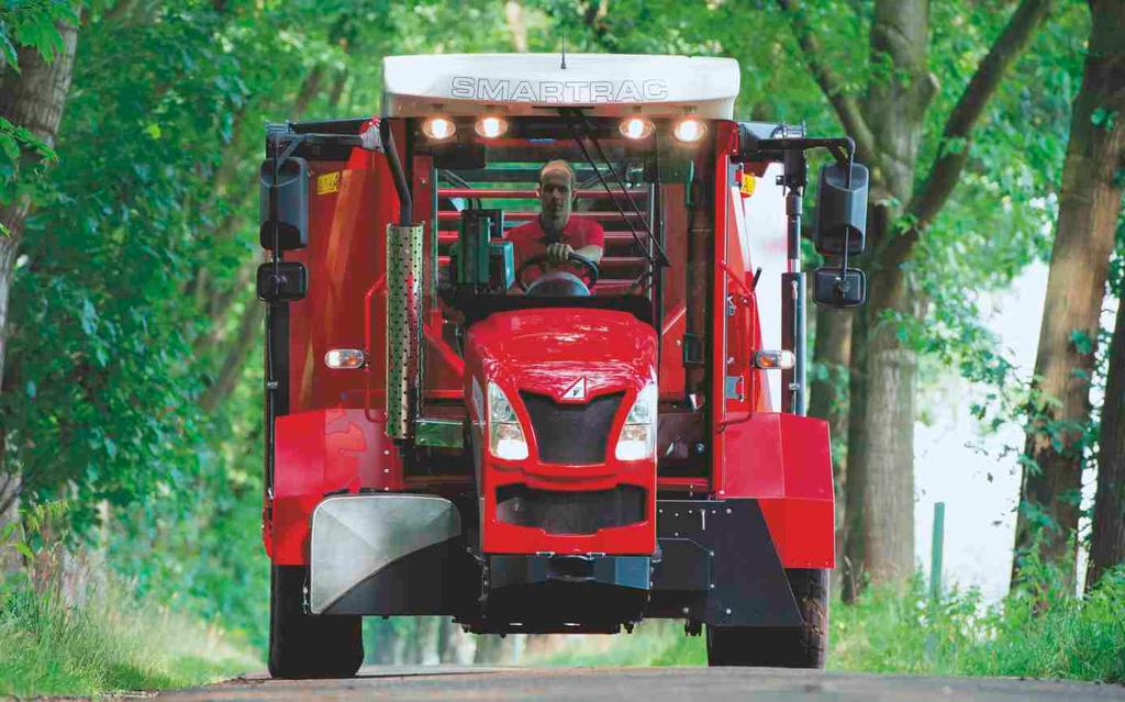 The Smartrac combines both the speed and comfort of a self-propelled machine along with the efficiency and fibre preservation of a cutting system.