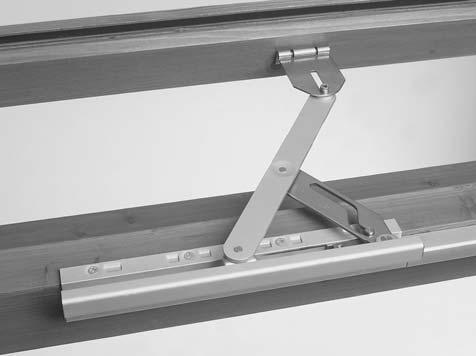 all window materials, rebate 0-25 mm No 45 section: Alu cover profile with straight section and corner cover cap installed on the chain guide Sash suspension with security knob Additional security: