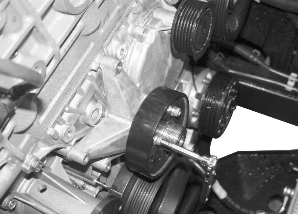 To prevent oil leaks, store the removed auto