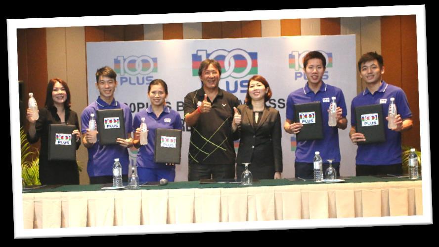 NEW BRAND AMBASSADORS 100PLUS signs 5 more national badminton players as its Brand