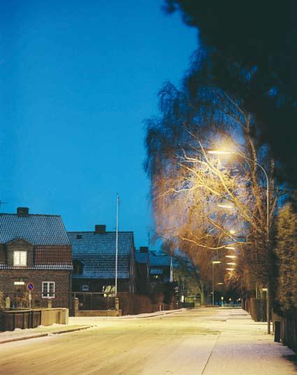 Improving efficiency, output and the surrounding environment Celest lanterns, with TC-L lamps, offer a number of distinctive benefits to the authorities which install them and the communities that