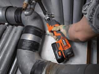 12 COrDLEss systems 18 v ULTra COmPaCT reciprocating saw Model: Bms 18C Li FiXTEC system For fast easy blade changes. ULTra COmPaCT For one handed use.