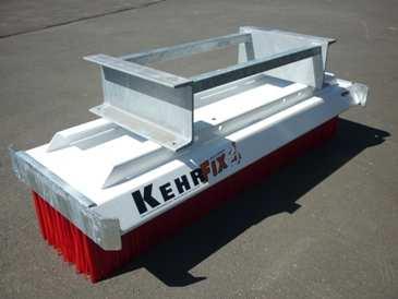 The bale clamp mounting allows the use of the KehrFix on vehicles with