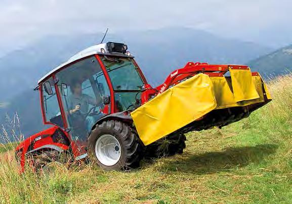 The hydropneumatic suspension (transferring the weight of the equipment to the tractor tires) optimises the distribution of the weight of the tractor and equipment on all 4 wheels, as determined