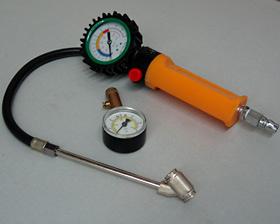 Pressure testers HA062-2 Handout Activity: HA062 Pressure testers There are a range of pressure testers used in the automotive industry.
