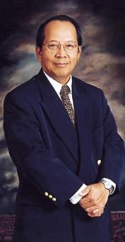 Dr. Radzuan bin A Rahman (Malaysian, age 58 / Warganegara Malaysia, 58 tahun) Dr. Radzuan graduated from the University of Malaya with an Agricultural Science degree in 1969 and obtained his MSc.