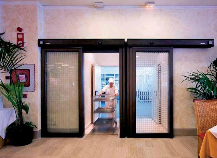 Manusa s fire-resistant door consists of a bi-parting or single sliding automatic door with fire-resistant properties.