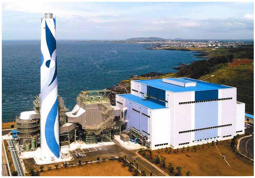 Total Emission Control System 40 MW Power Plant, Buk Cheju, Korea Emission limits: SO x < 50 ppm at 4% O 2, dry gas NO x < 250 ppm