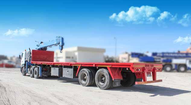 Flatbed Trailer A flat bed is very similar to a low bed, except that its deck is like a platform, a bit higher form the ground level. It is used to haul large loads especially in containers.