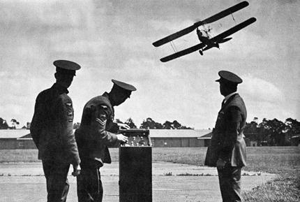 Past - UAV 1916
