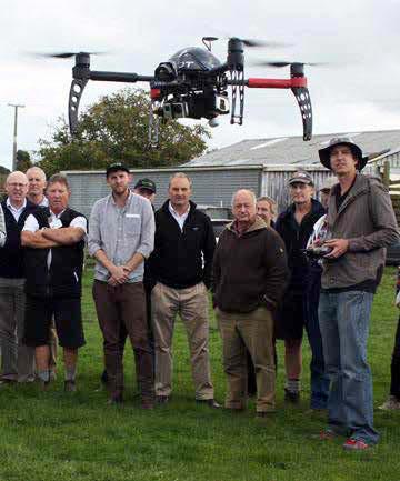 Drone: on the farm Waikato company ( New Zealand): Live